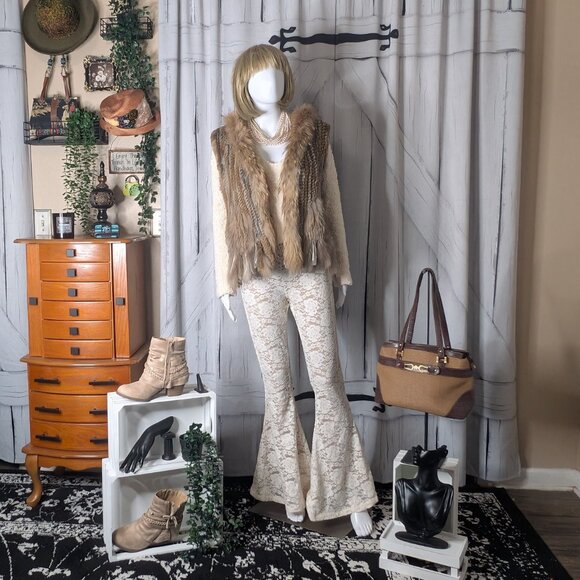 JOYFOLIE Abril Lace Wide Flare Pants in Cream MEDIUM NWOT - Picture 5 of 10